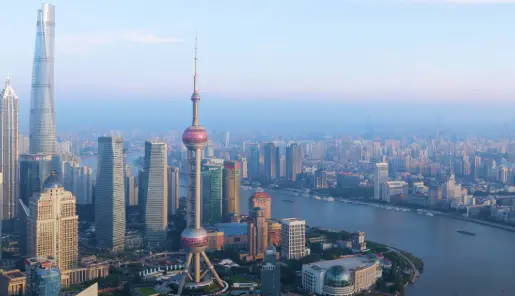 金桥啦啦宝都巨型高达动漫主题会所，自由高达夜间浪漫高空观景机位全景出片教学