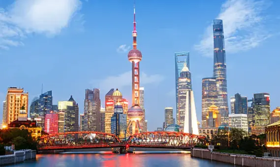 上海本地热点吃喝玩乐指南：2025网红打卡地推荐全攻略😍